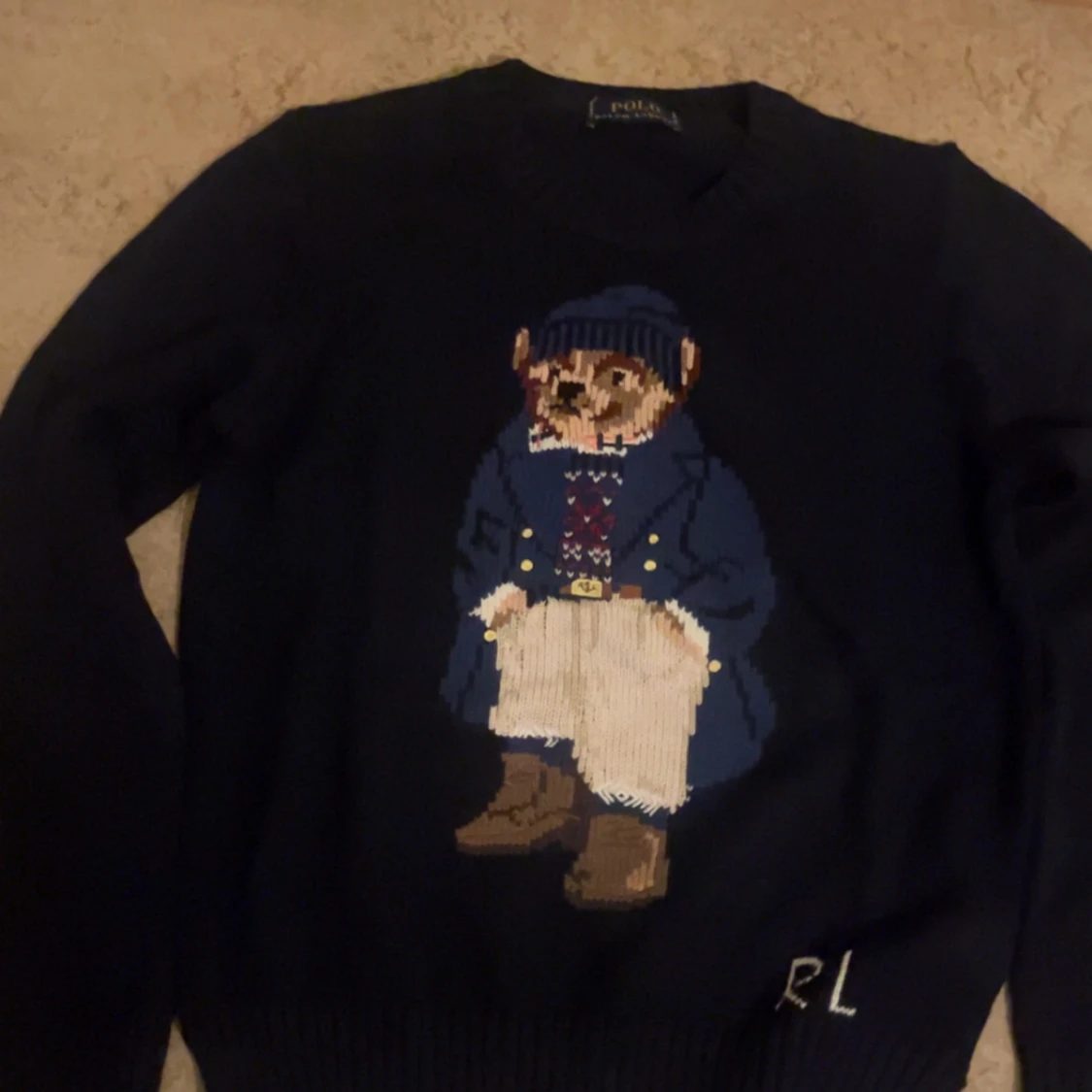 Mörkblå stickad tröja Polo Bear