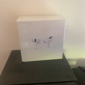 A!rpod pro  - Nya, skriv i dm för mer info och frågor