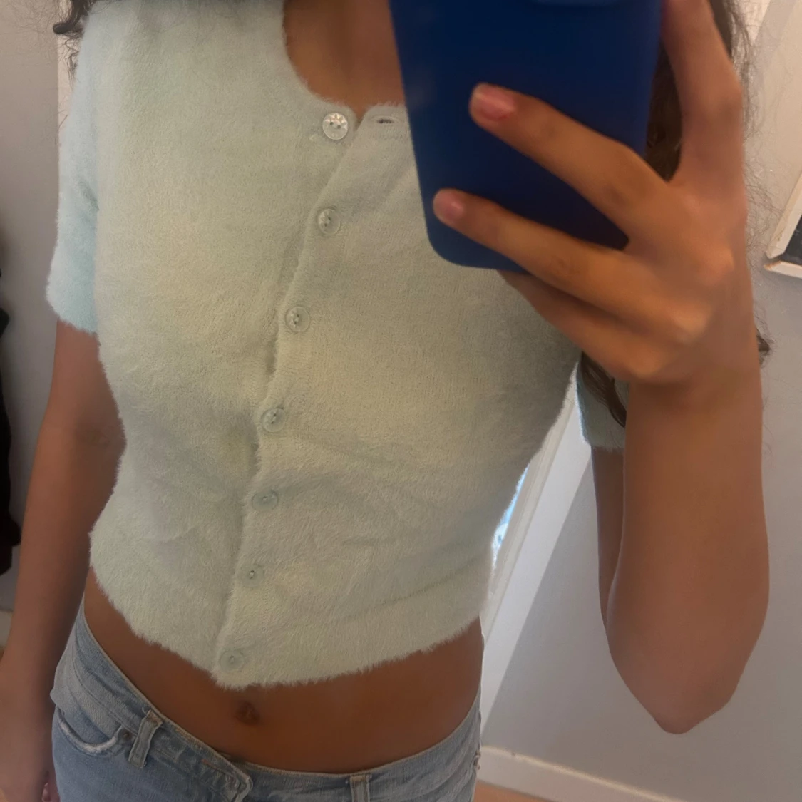 Ljusblå croppad stickad blus - 1