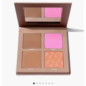 CAIA Summer Classy Face Palette - Säljer min Caia palette pågrund av att jag råka köpa fel och de inte är mina färger. Paletten är oöppnad och har bara legat i sin kartong.       Nypris: 450