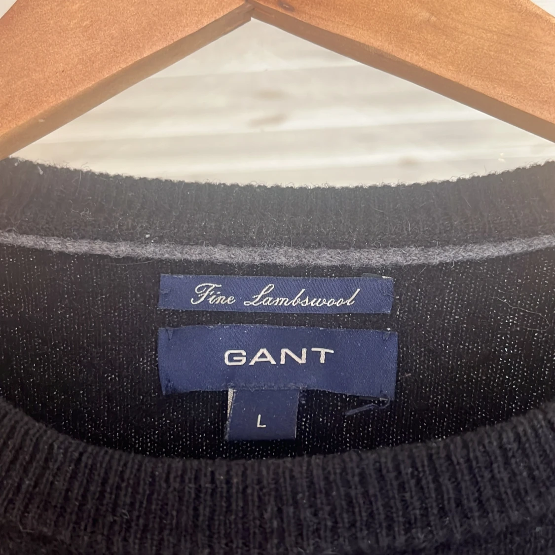 Svart ulltröja från GANT, storlek L - 1