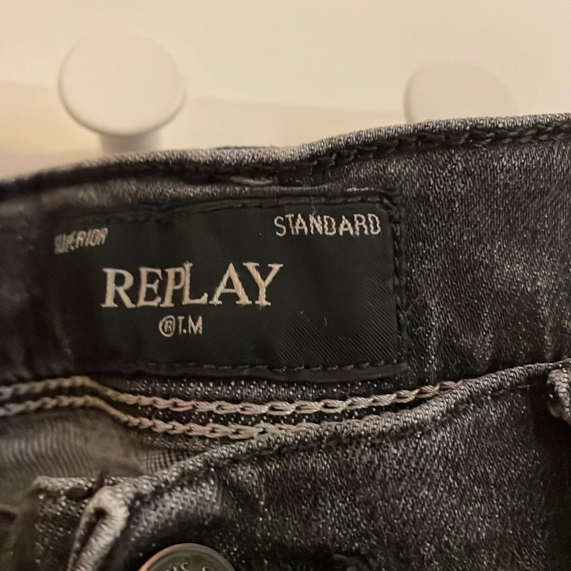 Svarta jeans från Replay Wallys - 2