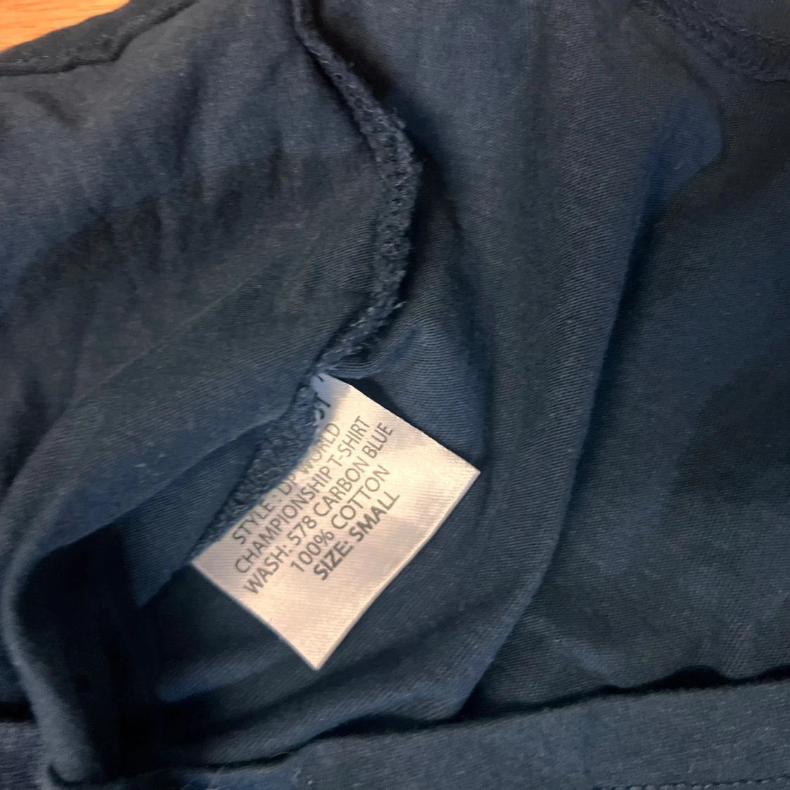 Mörkblå t-shirt från Denim Project - 3