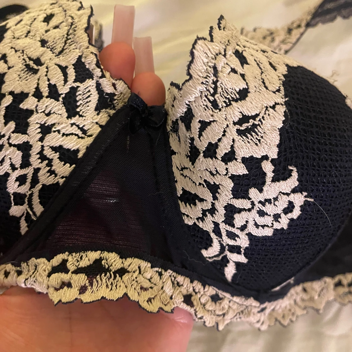 Mörblå BH  från Intimissimi - 4