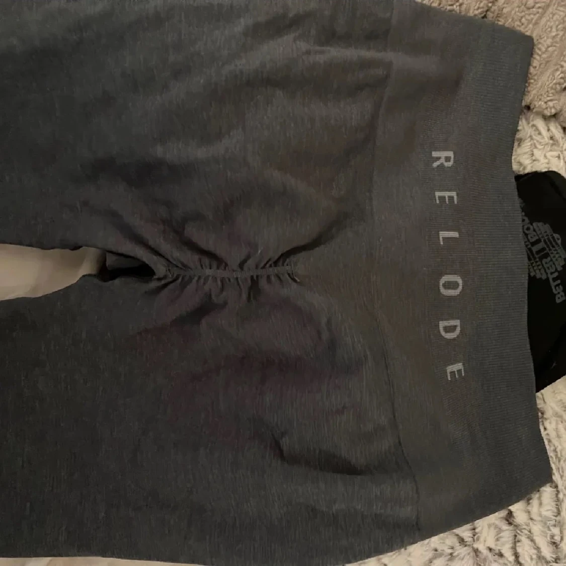 Mörkgrå leggings från Relode - 1