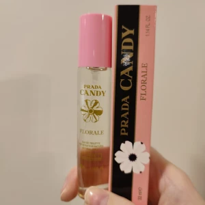Prada Candy Florale Perfume - Prada Candy Florale Perfume. 33ml bottle. New! A great summer/spring fragrance.