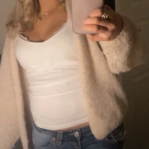 Lindex kofta - Jättefin populär beige kofta från Lindex i strl XS/S💓💓💓💓