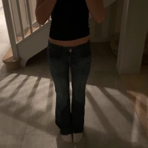 Jeans från NELLY - Fina jeans från NELLY