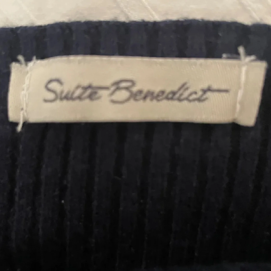 Mörkblå ribbad halterneck topp Suite Benedict - 1