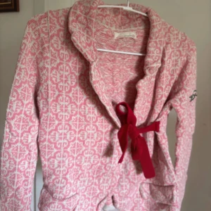 Rosa Odd Molly  - Rosa supergullig Odd Molly kofta. Typ storlek xs, xxs