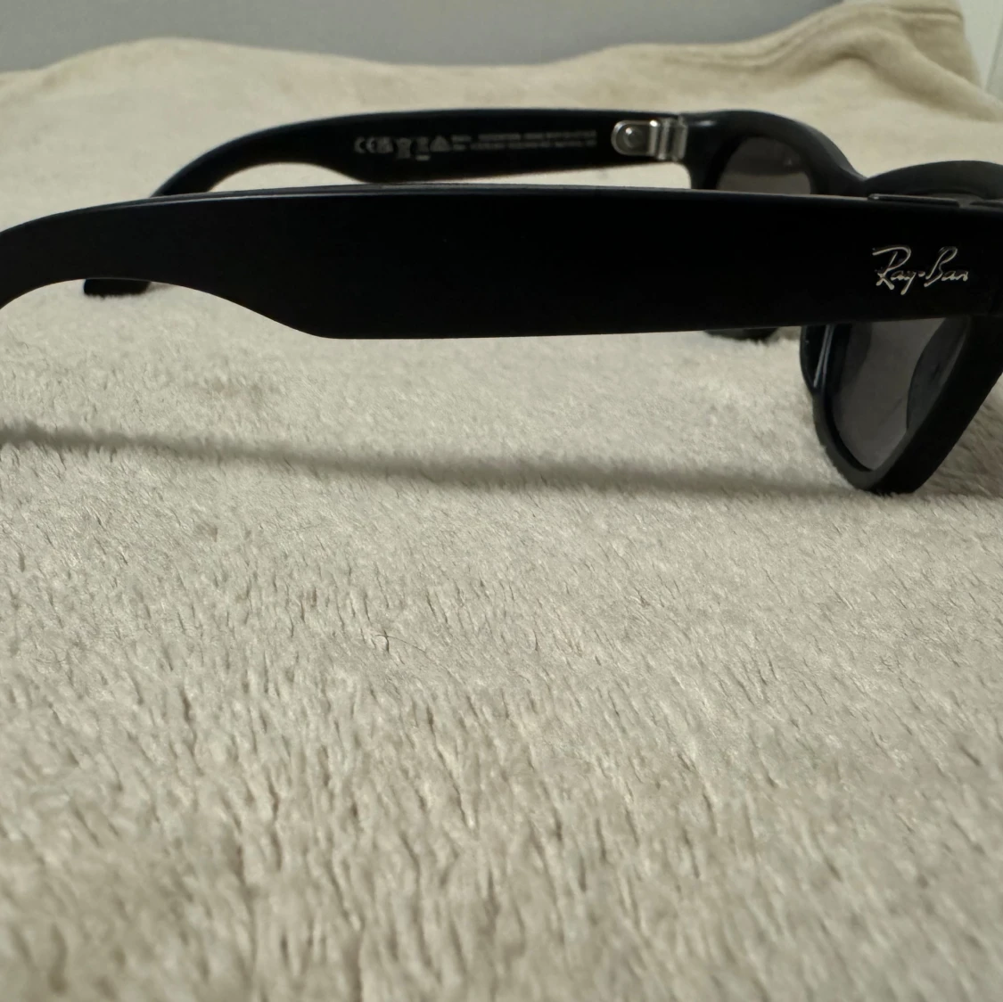 Ray-Ban Meta Wayfarer (Gen 1) - 3
