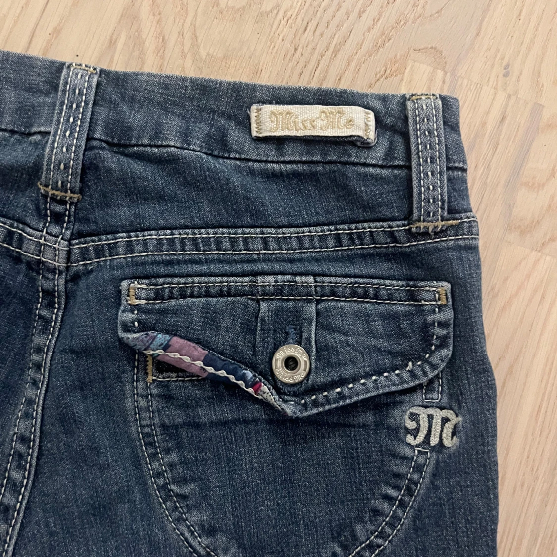 Miss Me jeansshorts med rå kant - 1