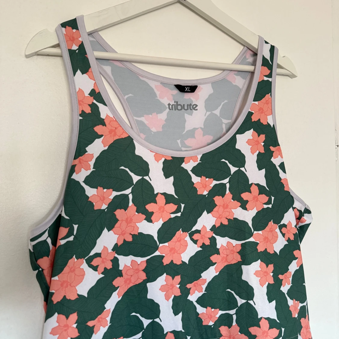 Blommig klänning - 1