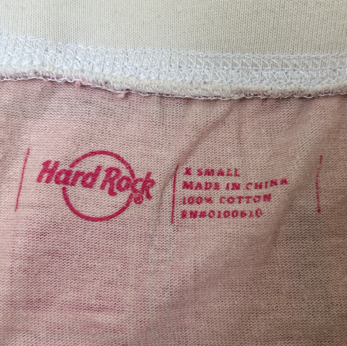 Hard rock lågmidjade shorts  - 1