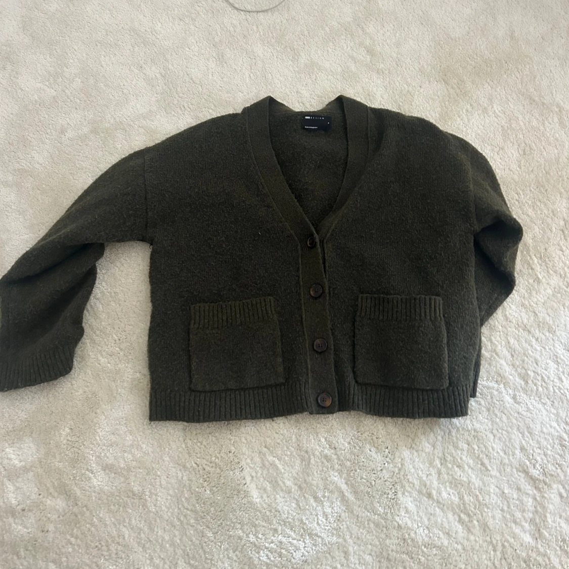 Olivgrön kofta från asos  - 2