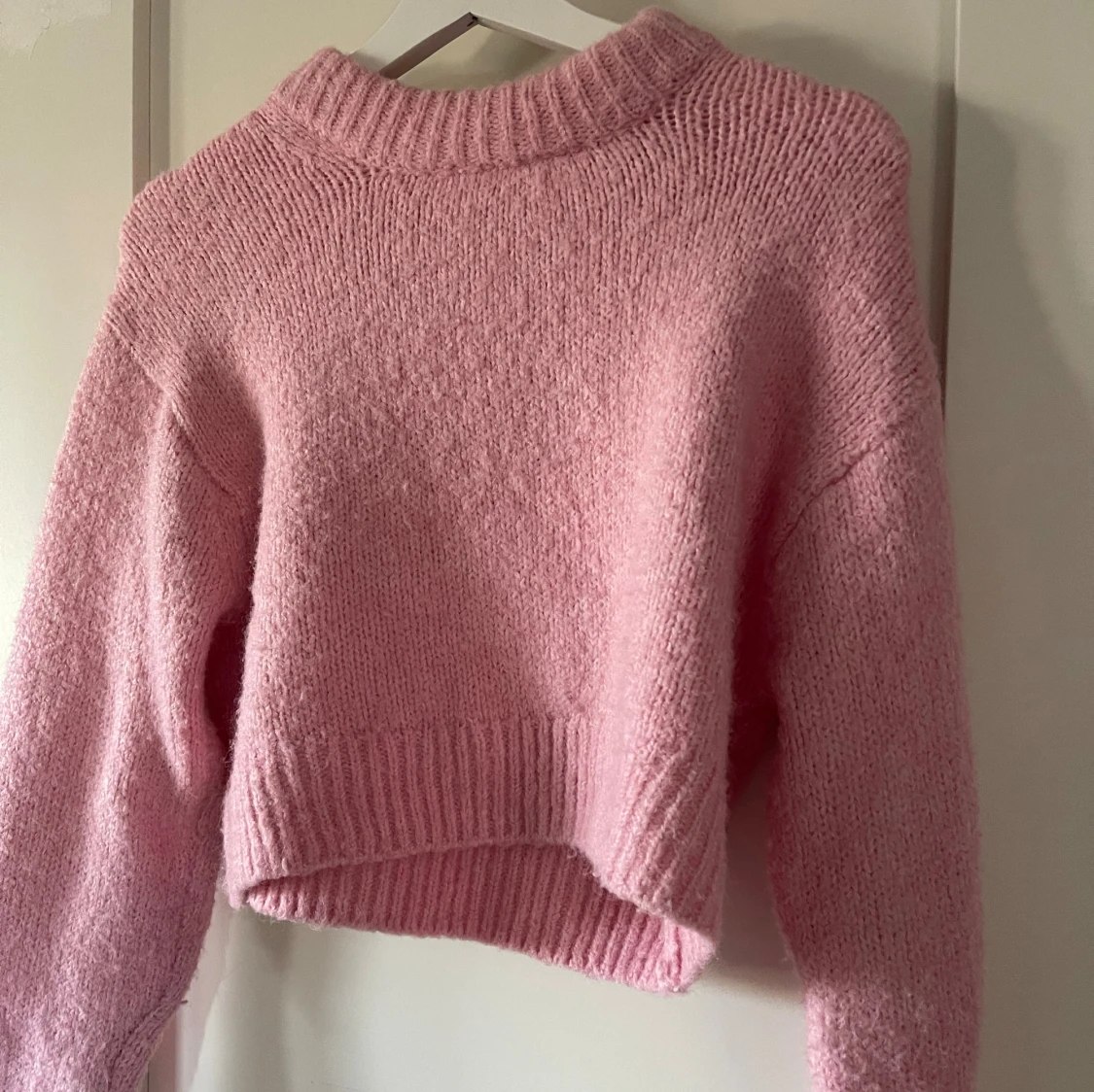 Rosa croppad stickad tröja H&M XS - 1