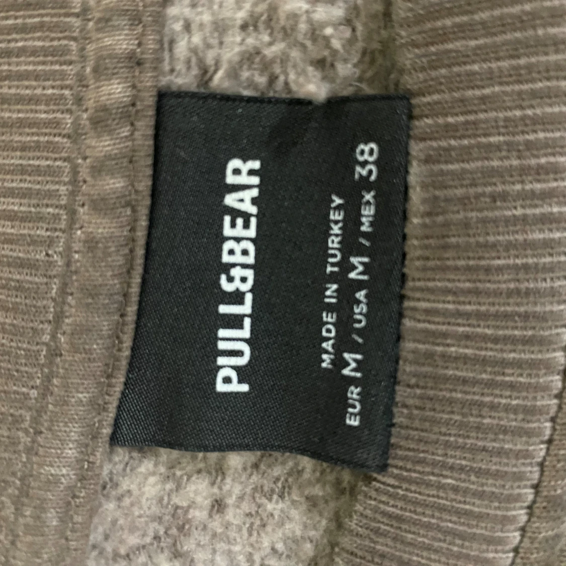 Brun basic tröja med rund hals - 1