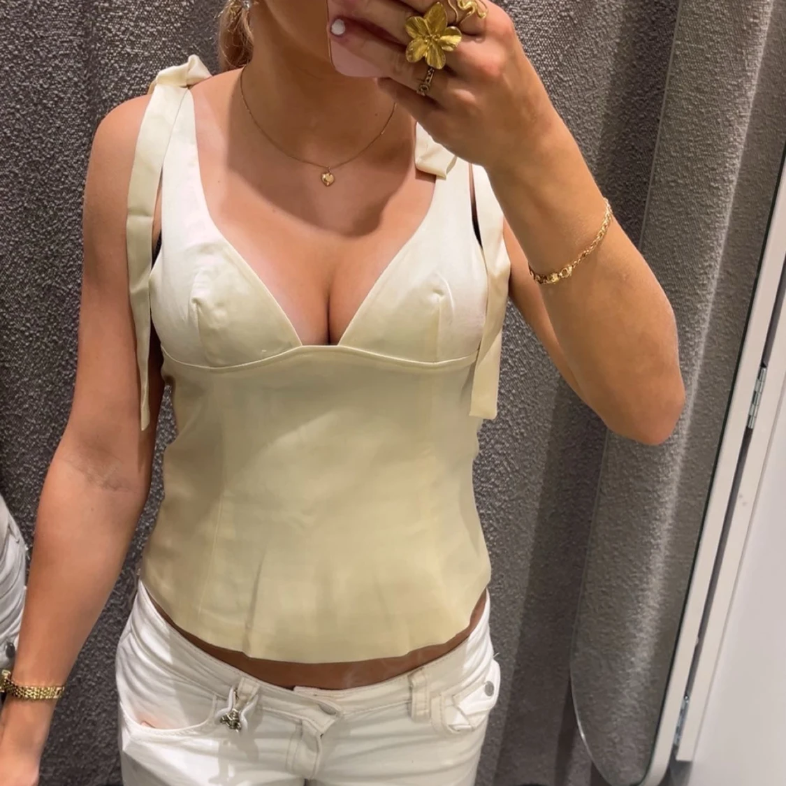 Gina ljusgul topp - 1