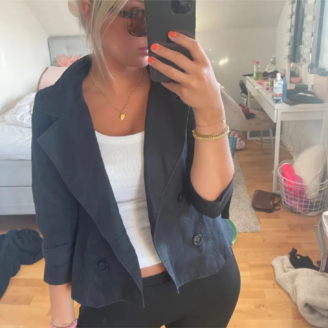 Svart trenchcoat från stockh lm 