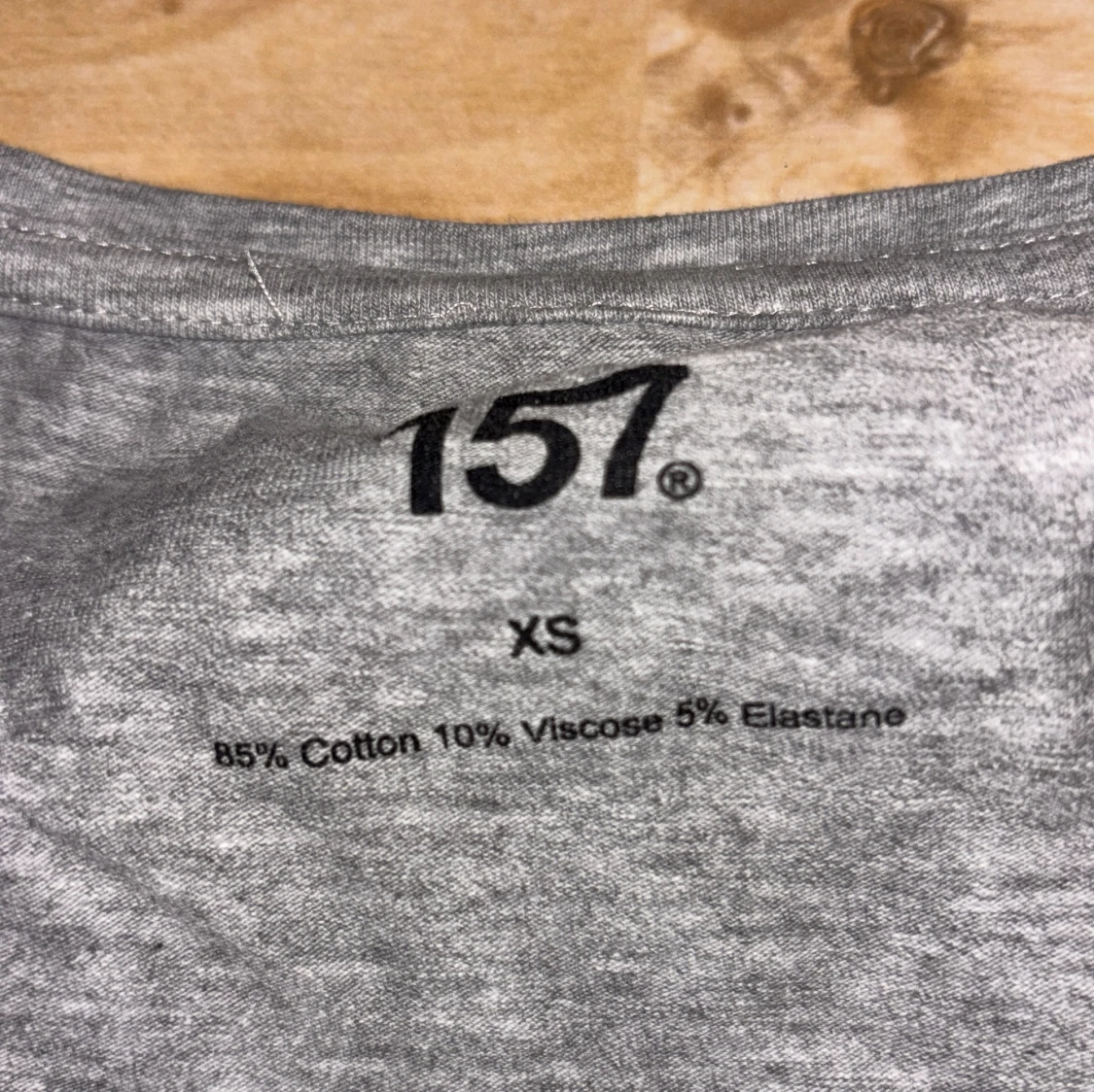 Grå basic t-shirt från 157, XS - 1