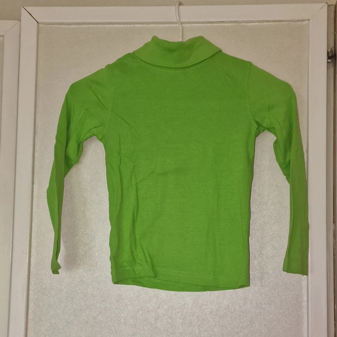 Grön polotröja från Lupilu