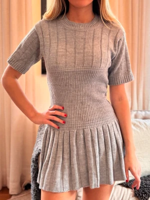 Klänning!  - Så snygg klänning! 