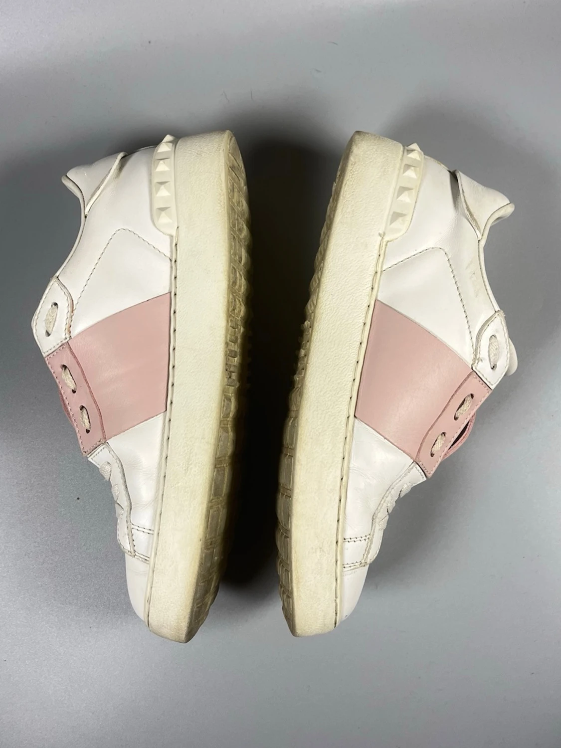 Valentino opens rosa  - 3