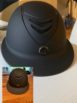 ridhjälm  - säljer min ridhjälm då ja vill köpa en ny❣️ storlek 1 i skalet och storlek xs i fodret inuti hjälmen💞 ja köpte för typ 5 tusen men pris går att diskutera ❤️ den har mips så den e extra säker!!