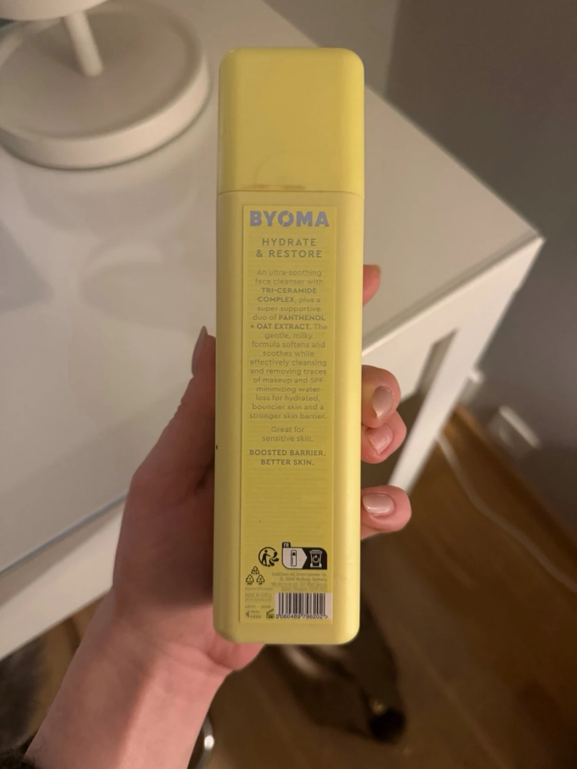 BYOMA Milky Moisture Cleanser 175ml - 2