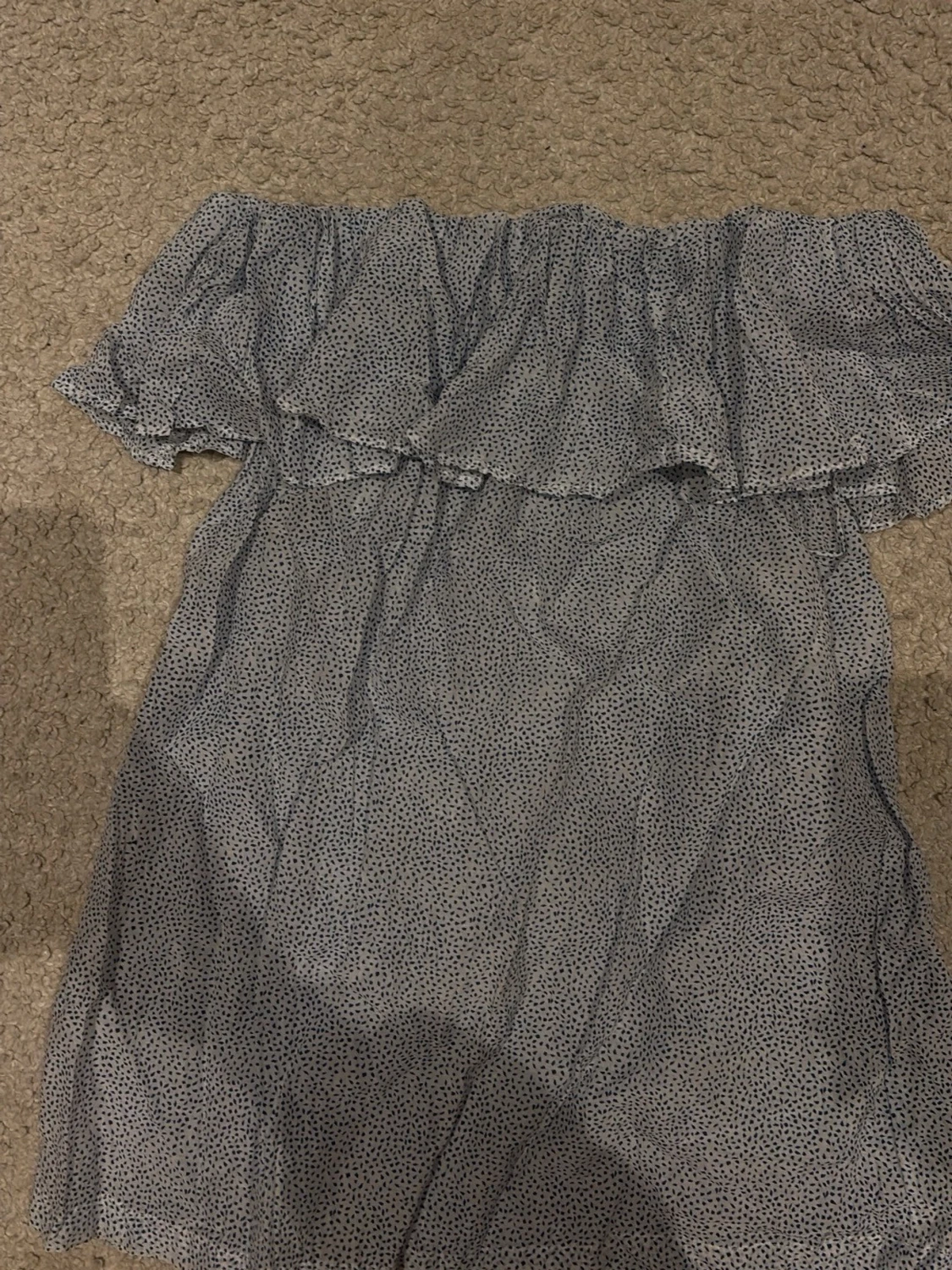 offshoulder prickig topp - 1