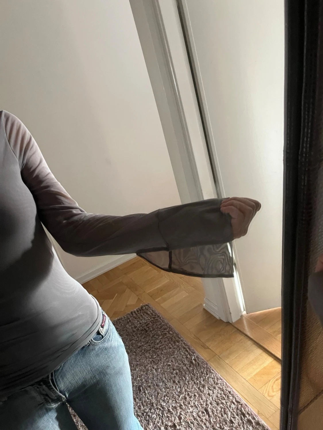 Grå oneshoulder fest topp - 2