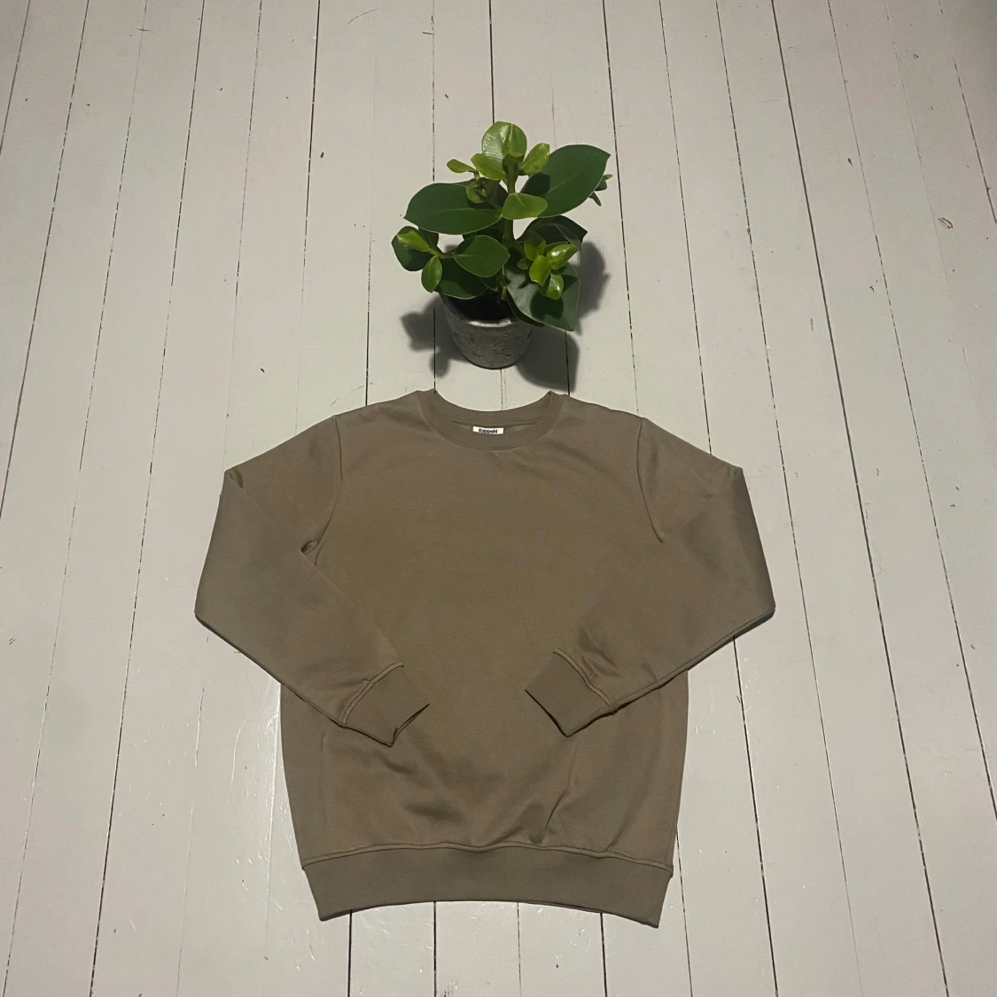 Beige sweatshirt från Kappahl