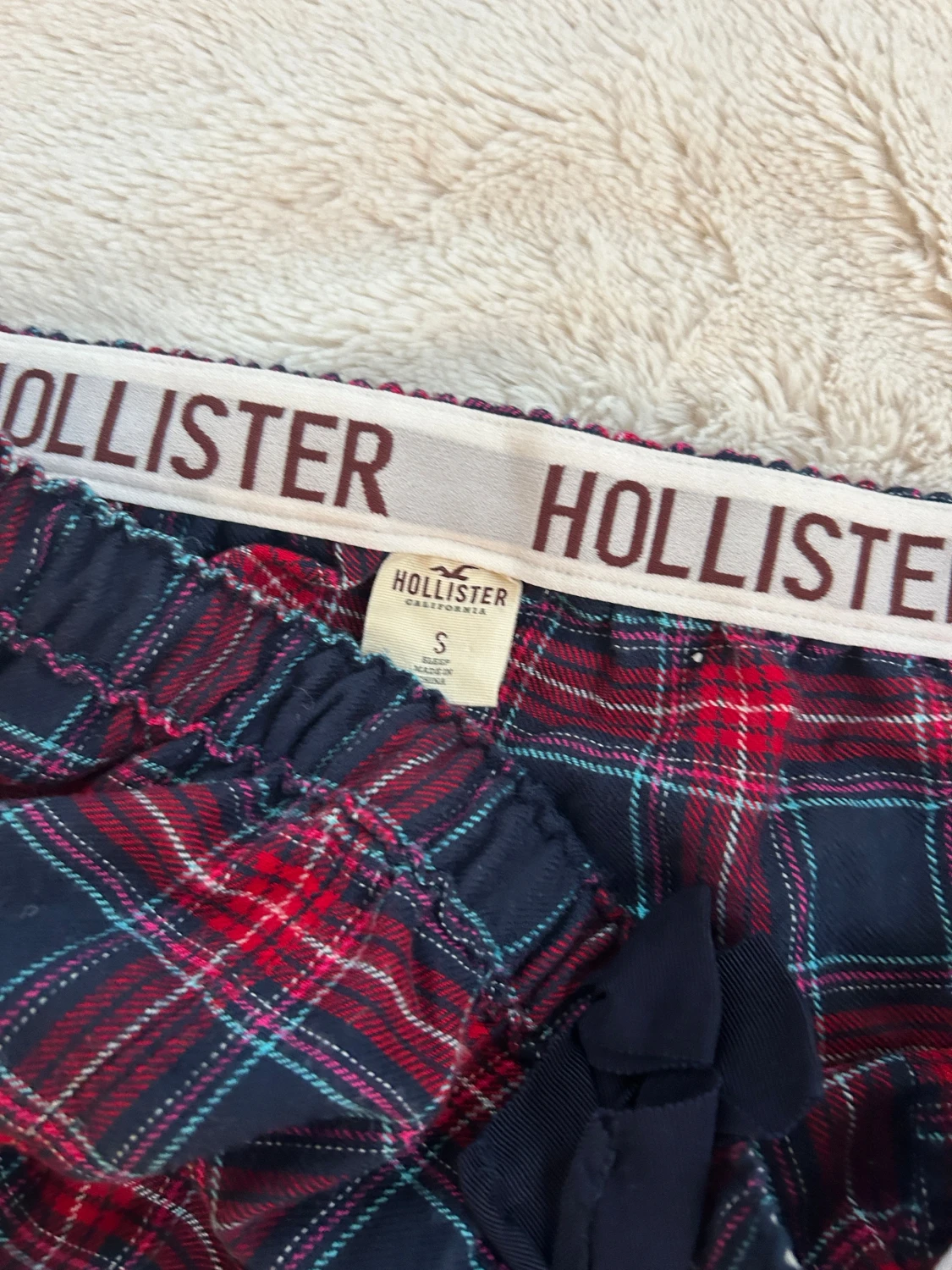 Hollister lågmidjade shorts  - 3