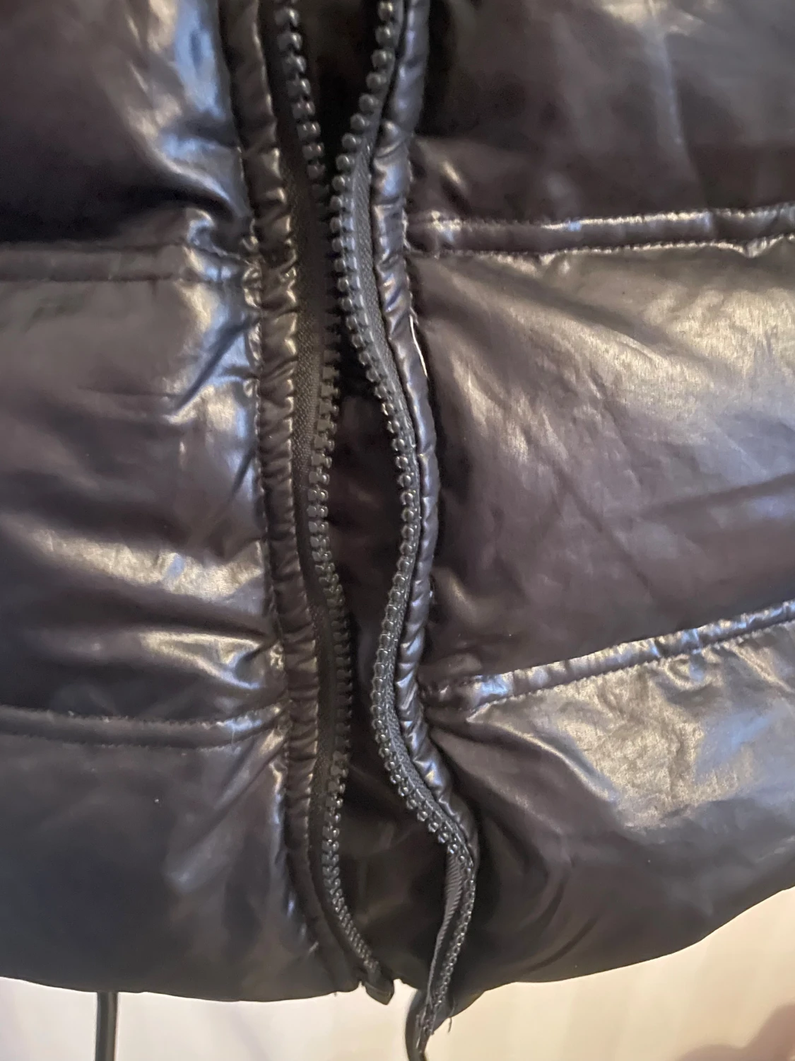 Grå och svart vändbar pufferjacka st S - 6
