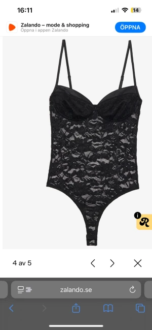 Even&odd lace body - Säljer den populära even&odd lace bodysuiten i svart, den är aldrig använd och lappen sitter kvar! Storlek S!! Jag upplevde den som väldigt liten i storleken🥰