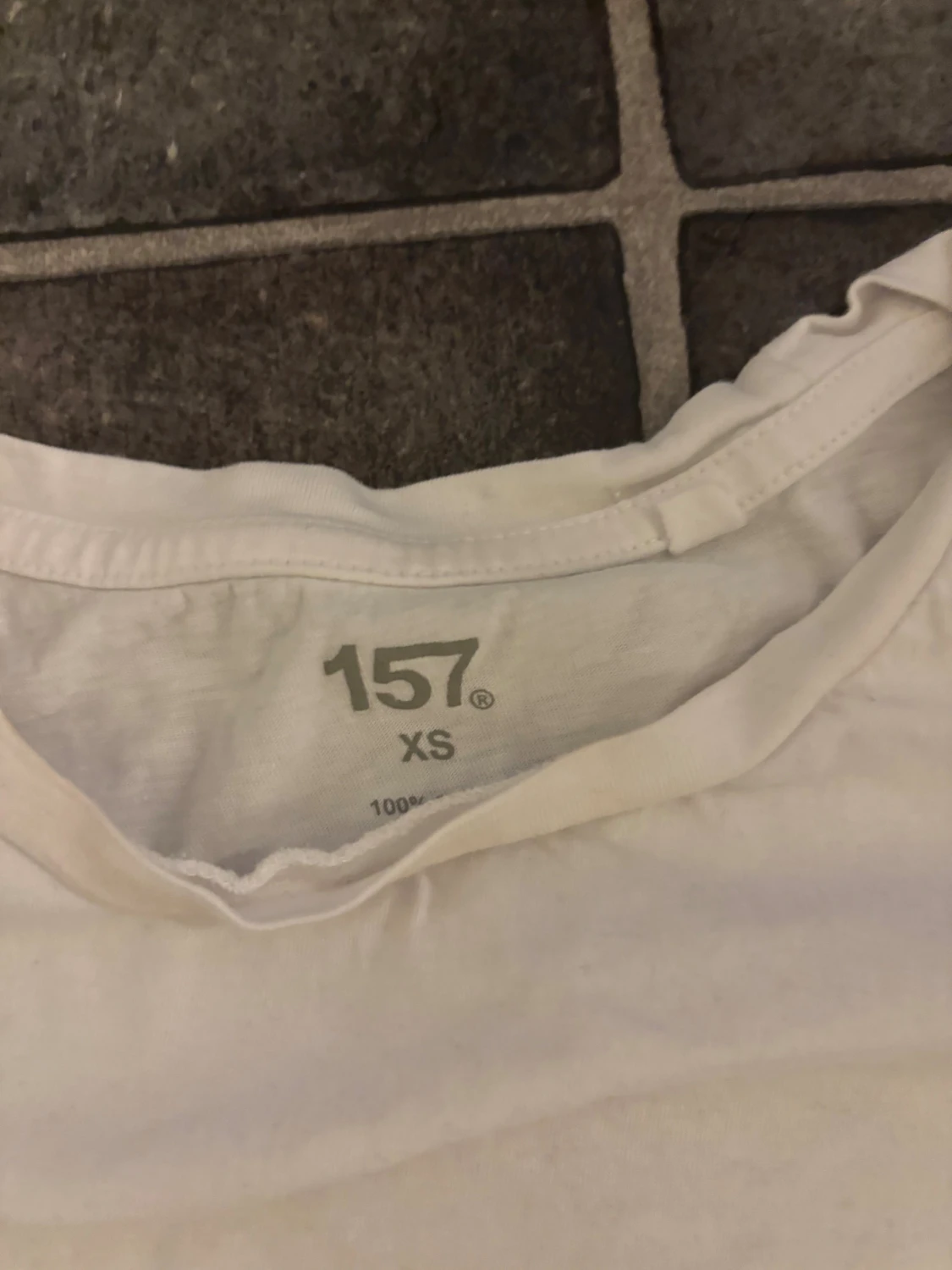 Vit croppad t-shirt från 157 XS - 1