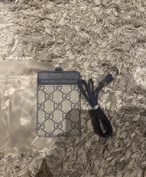 Korthållare  - Helt ny