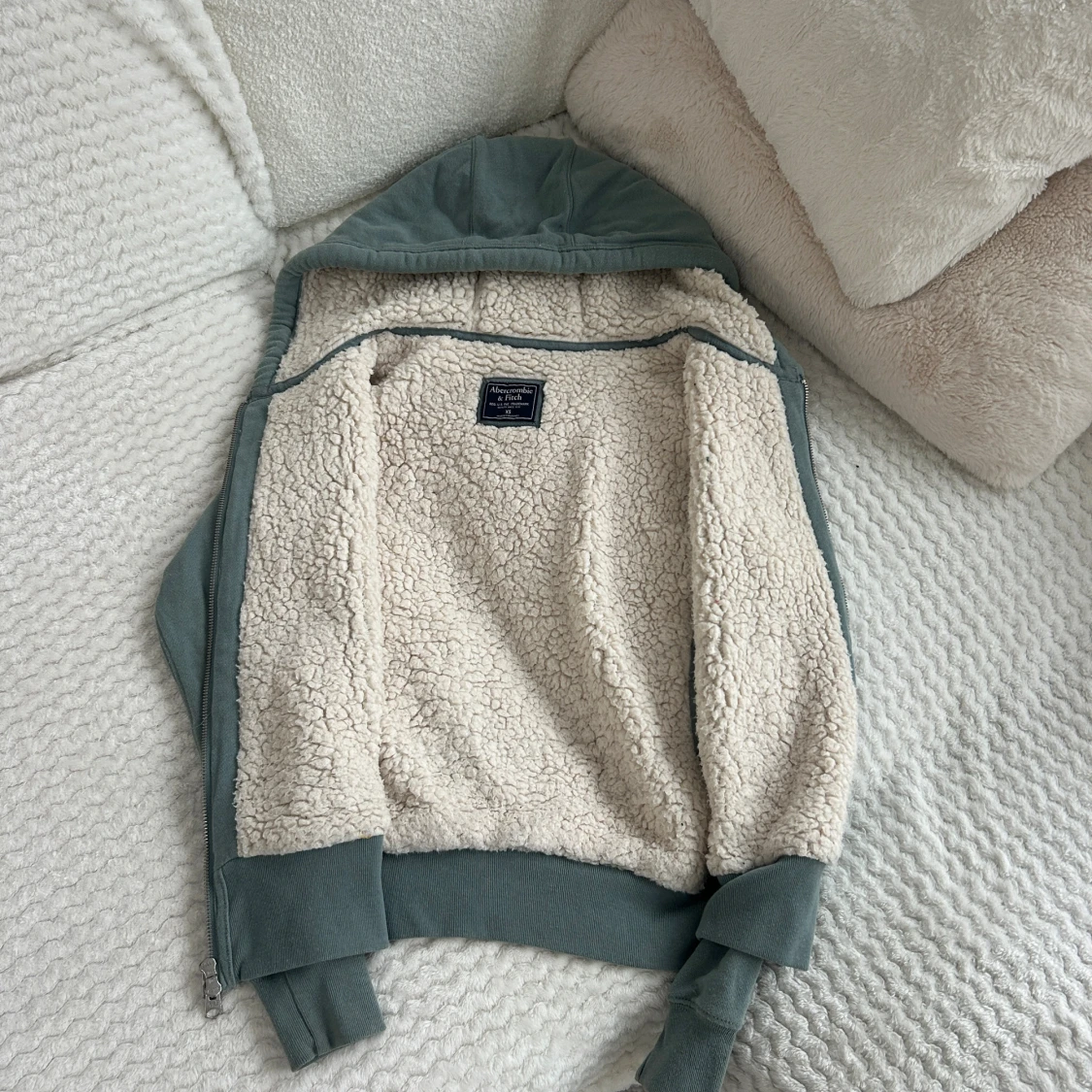 Abercrombie & fitch zip med foder  - 4