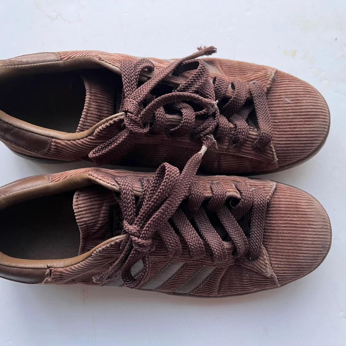 Retro Adidas Campus sneakers i brun manchester - 1