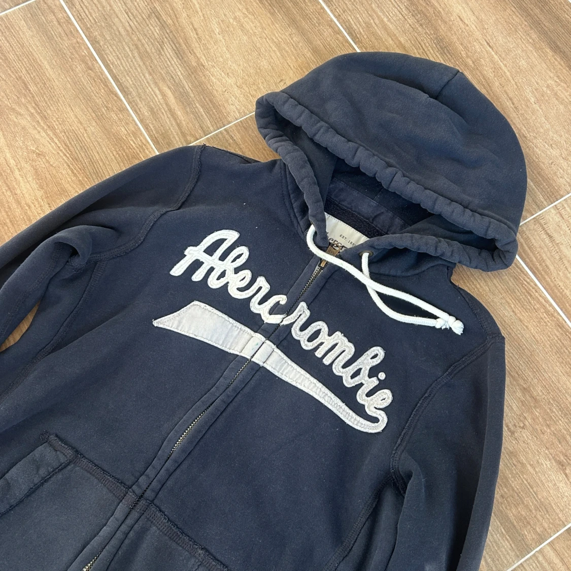 Abercrombie & fitch zip - 1