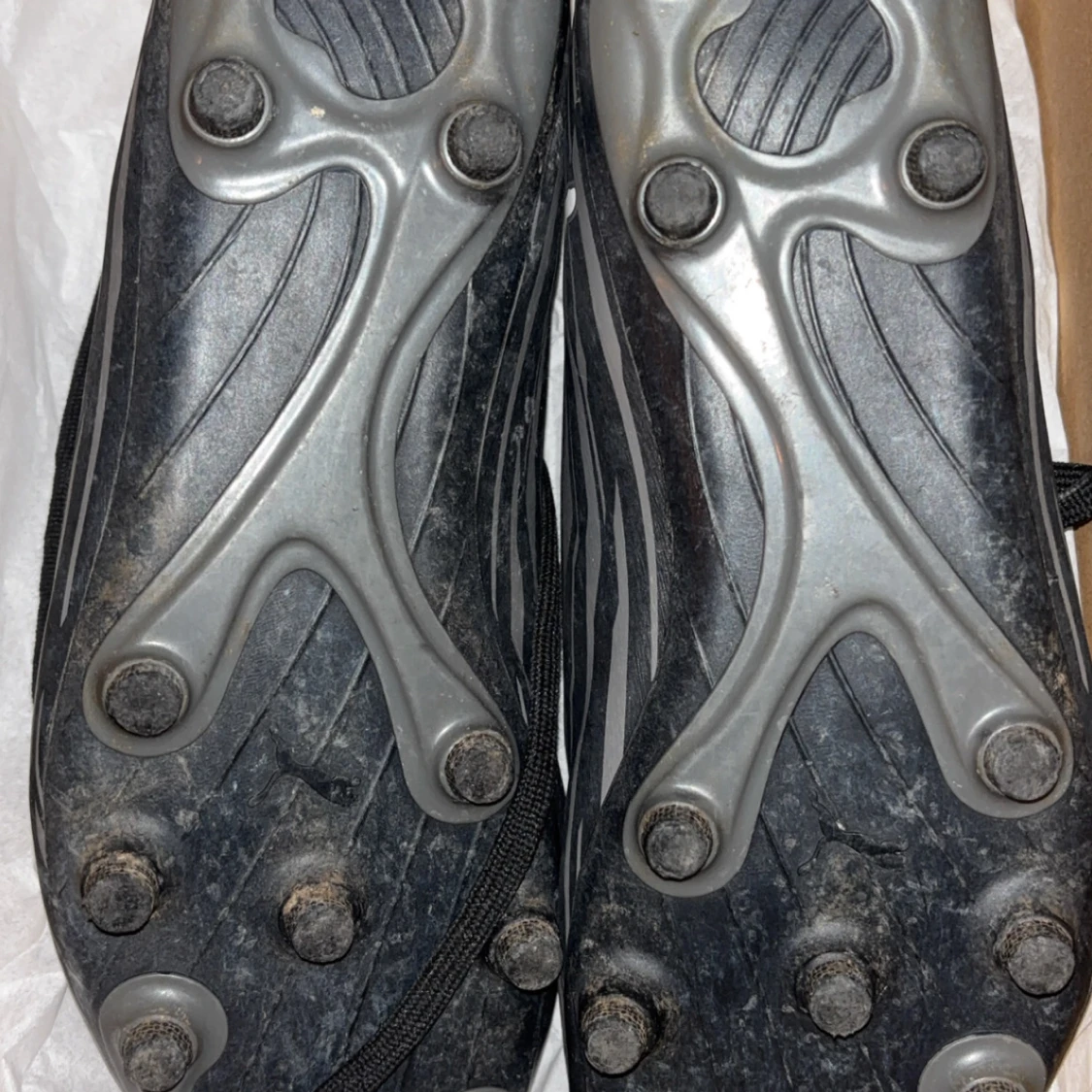 Puma fotbollskor - 1