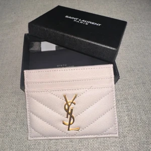 Korthållare  - Väldigt fin nyskick 