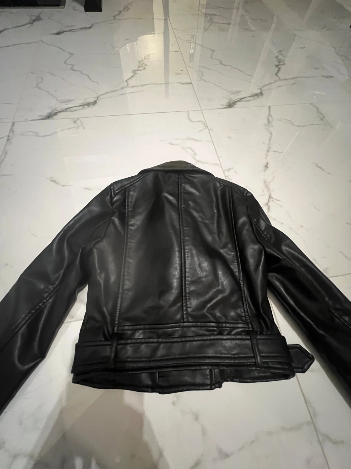 Svart skinnjacka Pull&Bear XS - 1