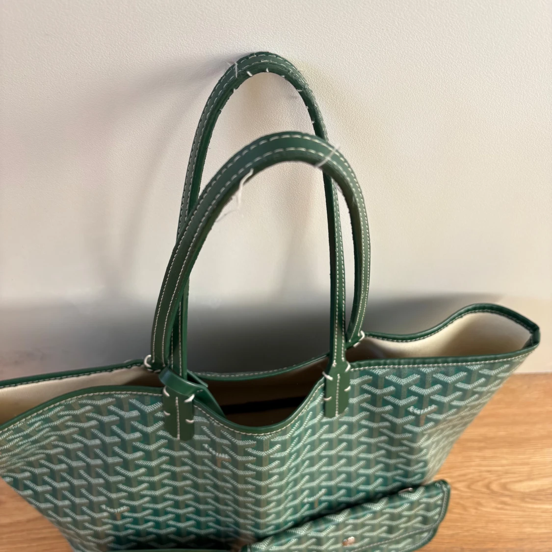 Grön tote bag med plånbok - 2