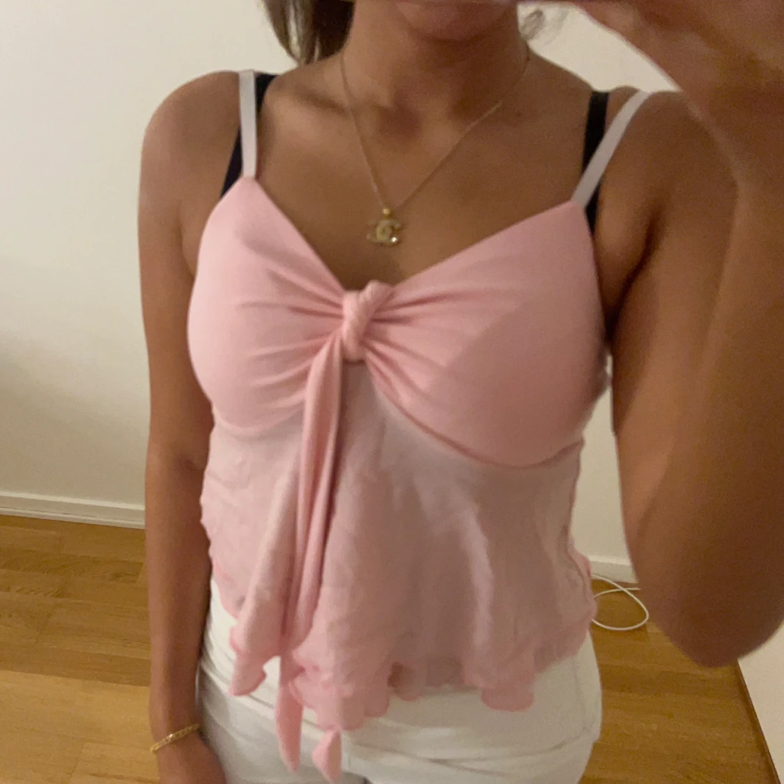 Ljusrosa omlott linnetopp med knyt - 1