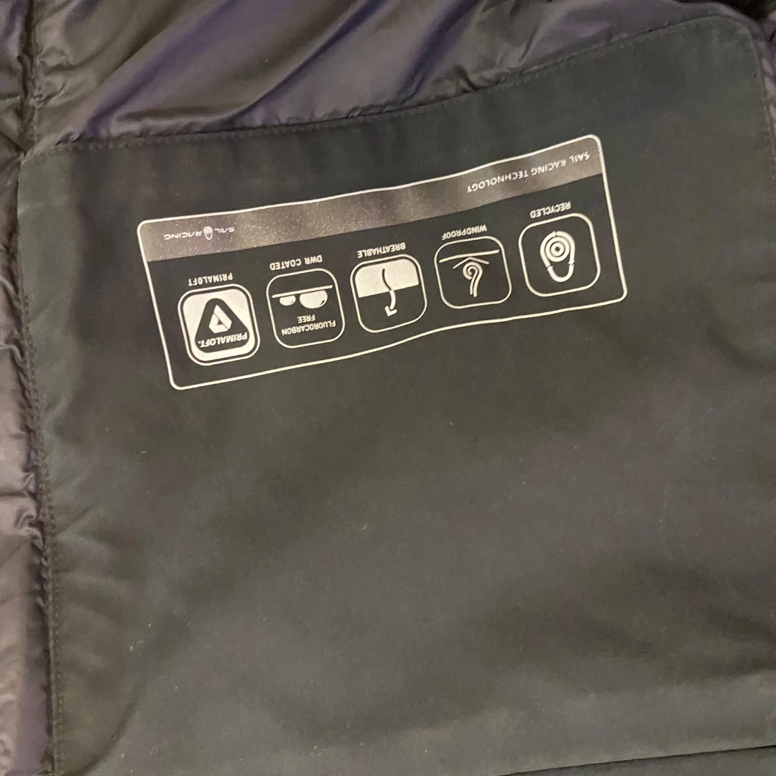 Svart vindjacka från Sail Racing L - 3