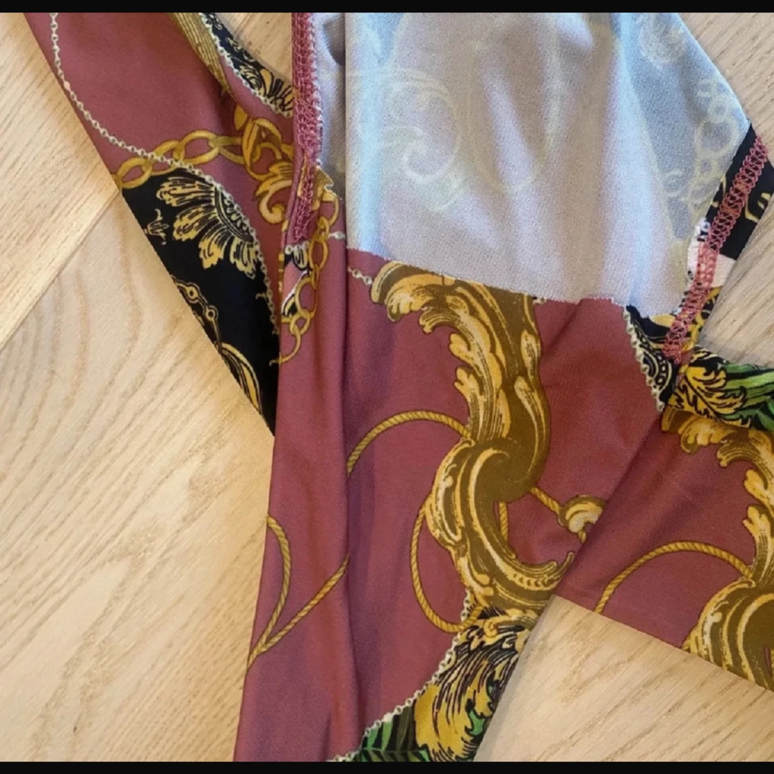 Mönstrad omlottopp från NLY One - 4