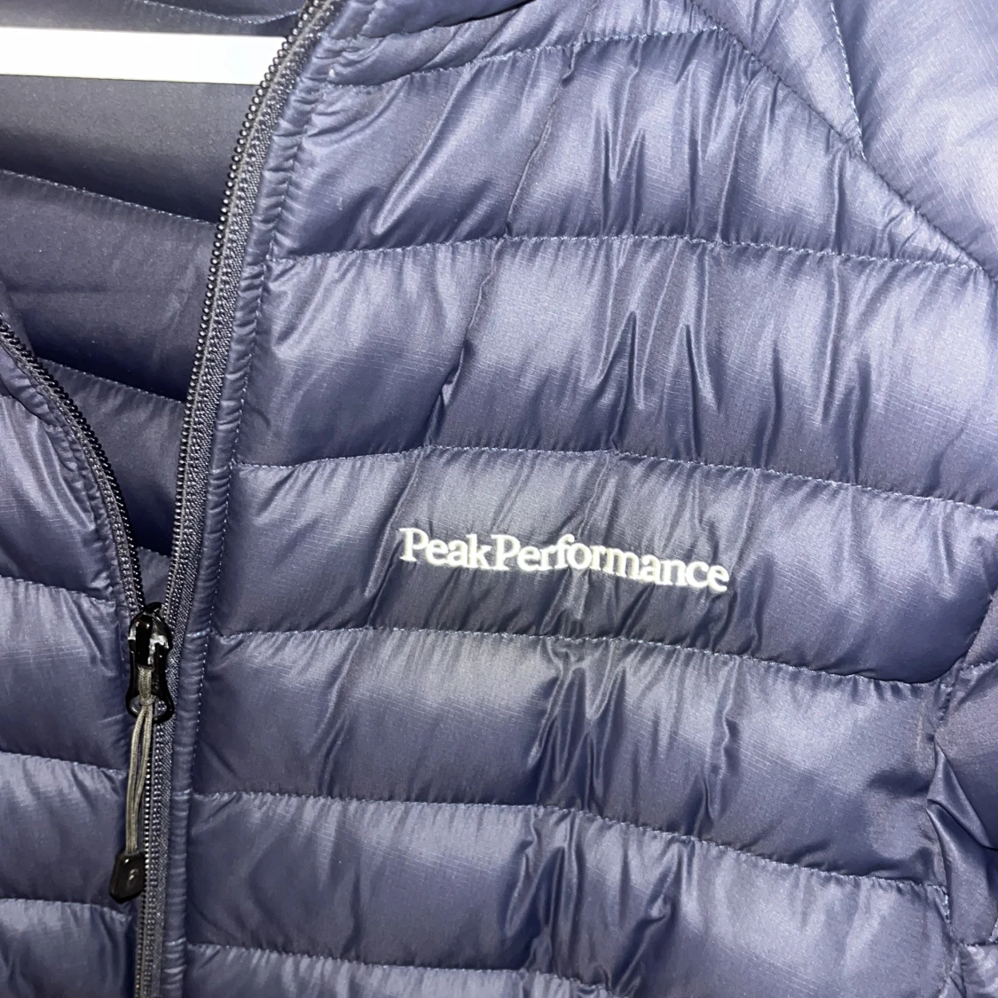 Mörkblå dunjacka Peak Performance S - 3