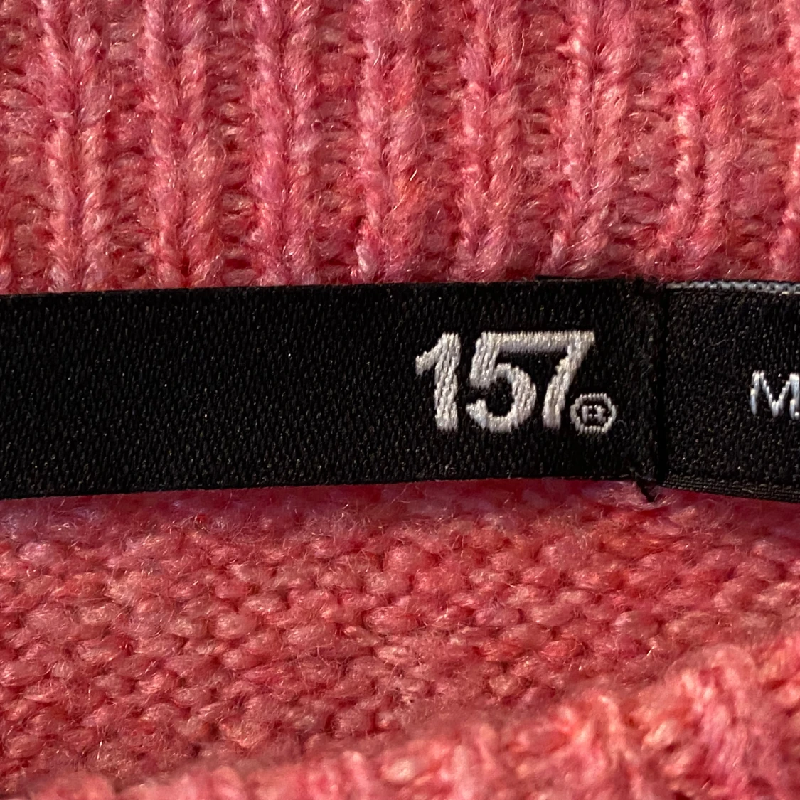 Rosa stickad tröja från 157 - 1