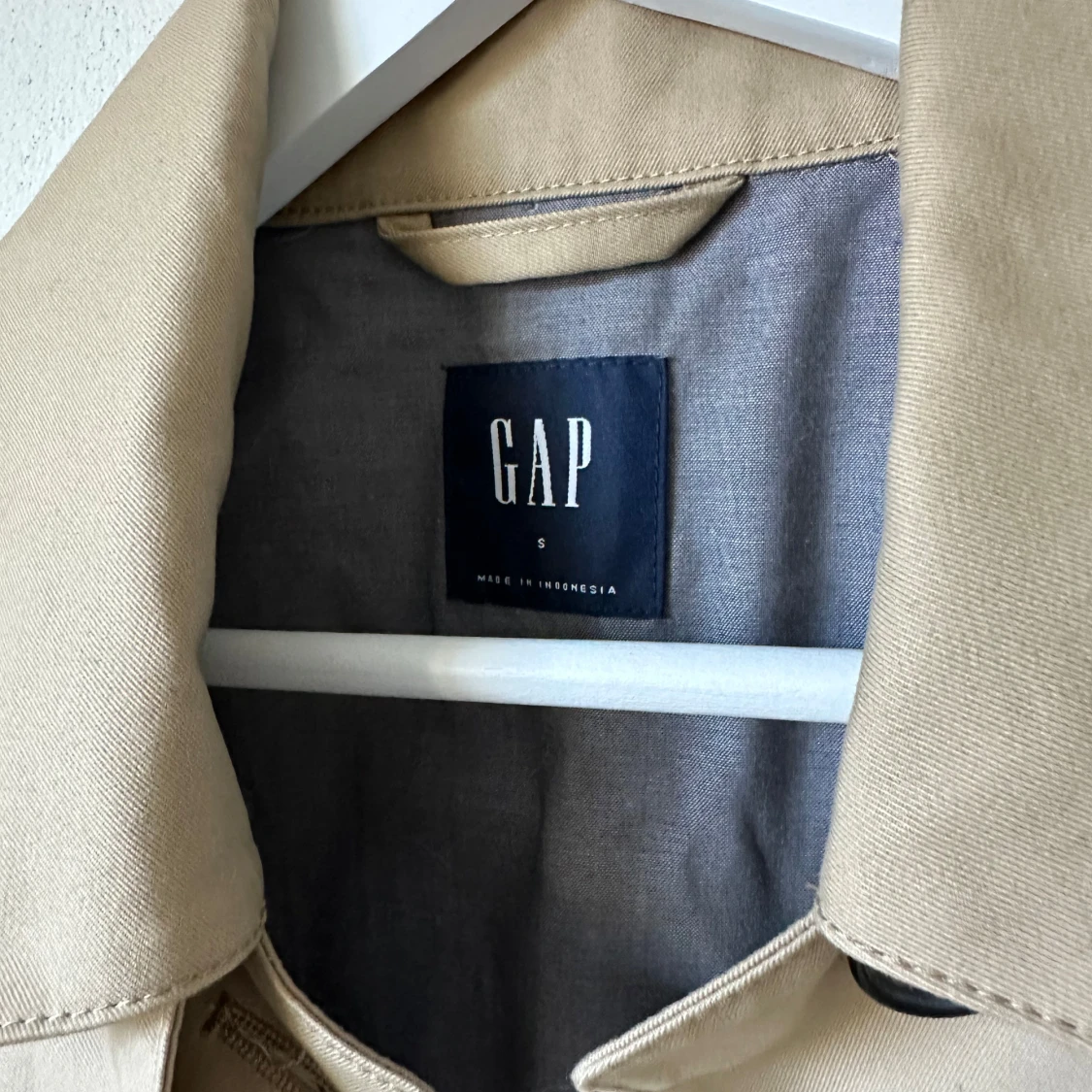 Beige rock från GAP med fickor - 3